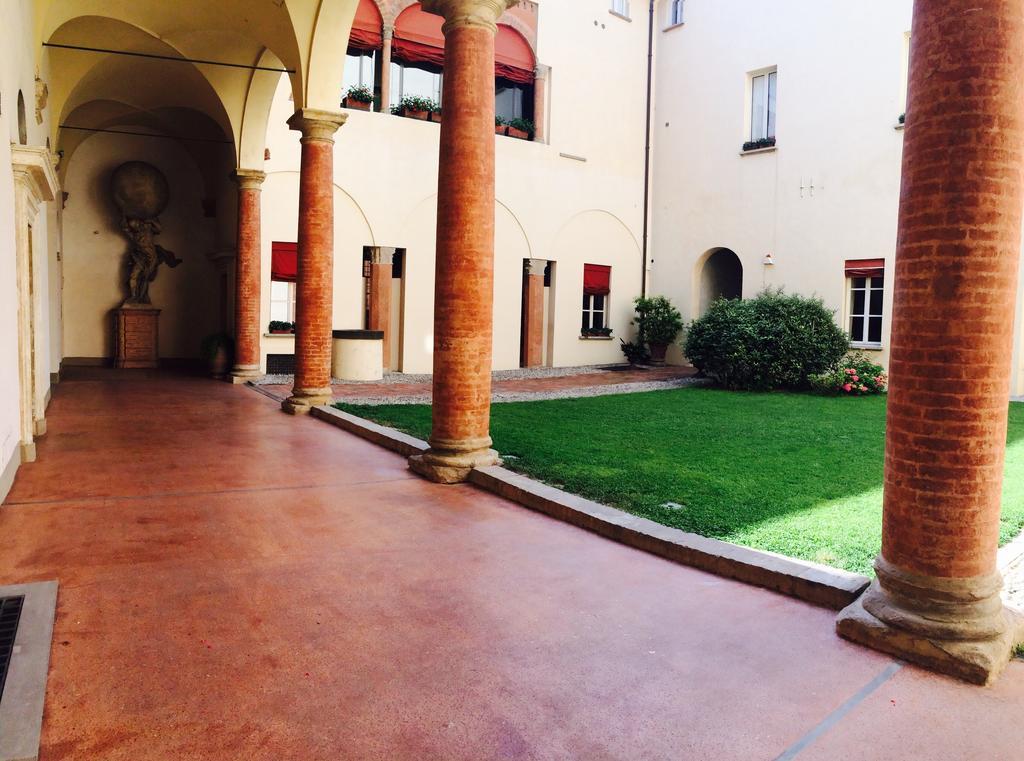 Apartamento Tl Palazzo Fantuzzi Bolonia Habitación foto