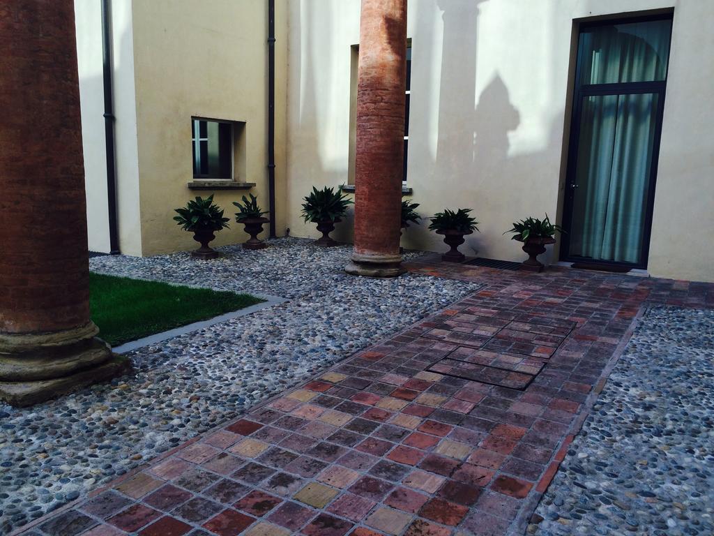 Apartamento Tl Palazzo Fantuzzi Bolonia Habitación foto