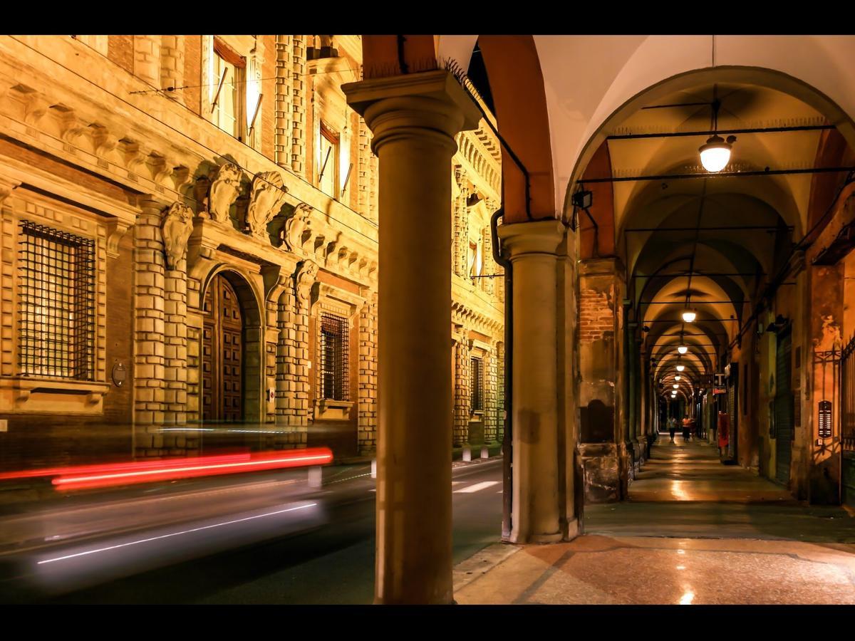 Apartamento Tl Palazzo Fantuzzi Bolonia Exterior foto